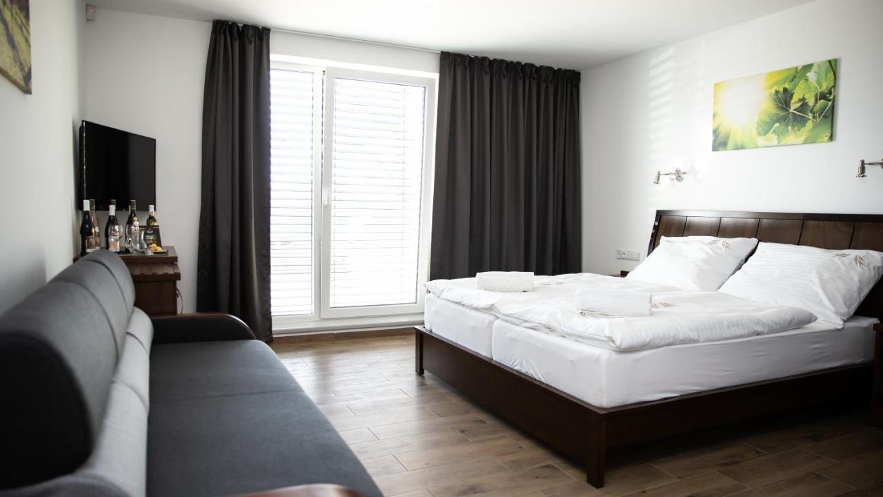 Penzion U Svatosa Mutěnice Extérieur photo